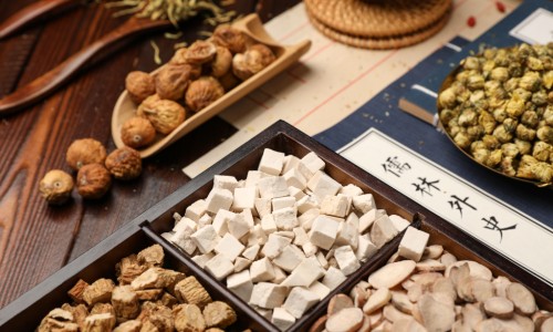 中药温热能放冰箱冷藏吗-中药 温热网 - 网站提供中药温热放冰箱里行吗小常识、中药温热寒凉的分类依据是什么